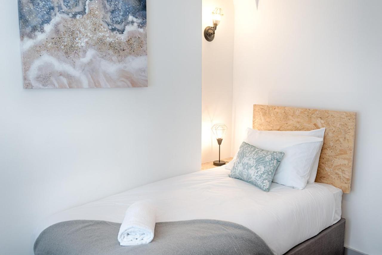 Groves House Swansea City Centre Appartamento Esterno foto